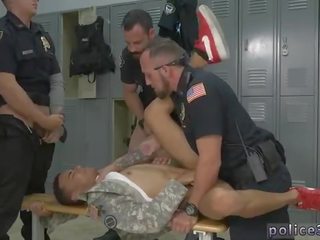 Hunk cops geý sikiş video and groovy male bondage